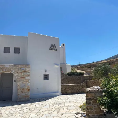Luxurious Villa Oasis In Paros