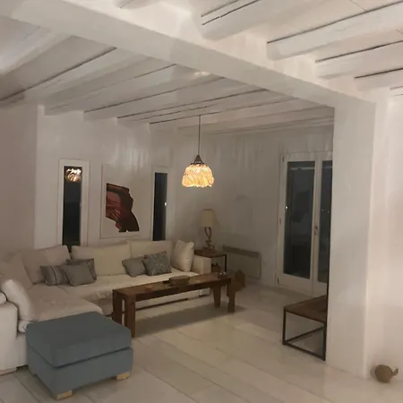 Luxurious Villa Oasis In Paros *